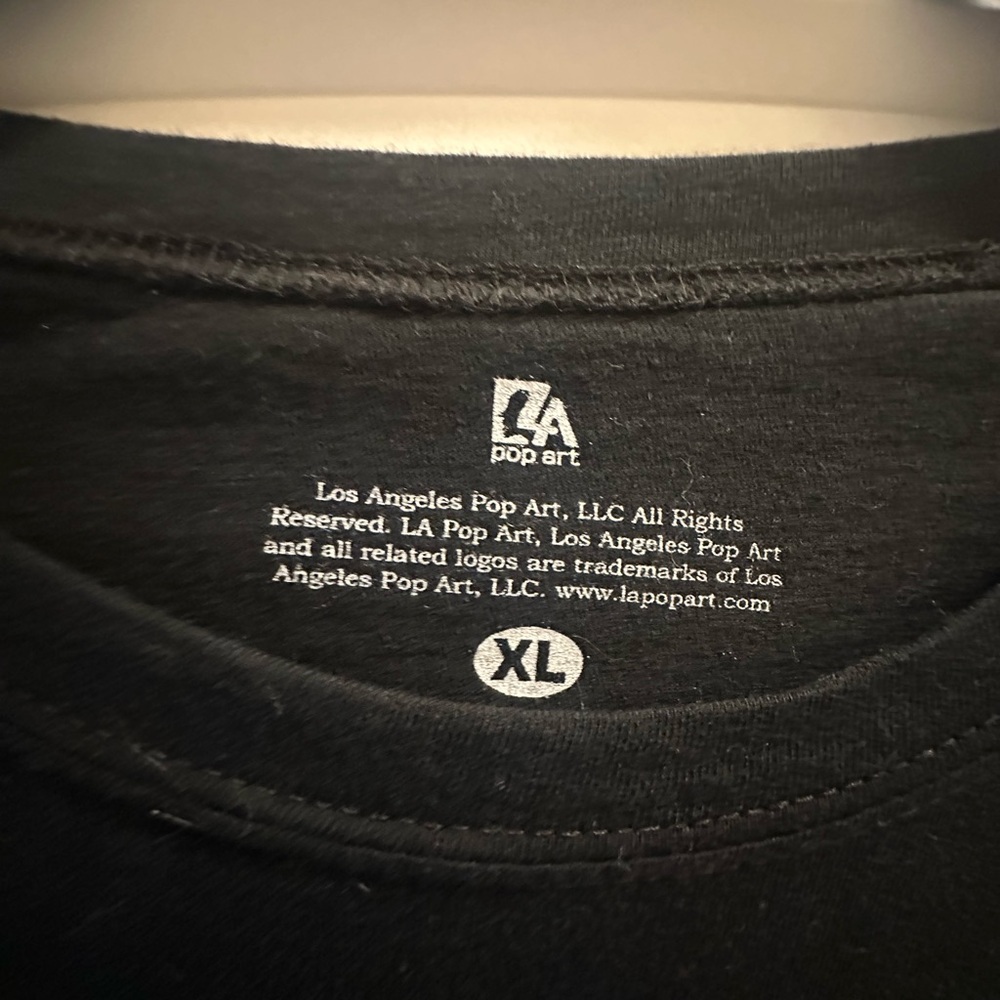 LA Pop Art Black T-Shirt - Picture 4 of 5